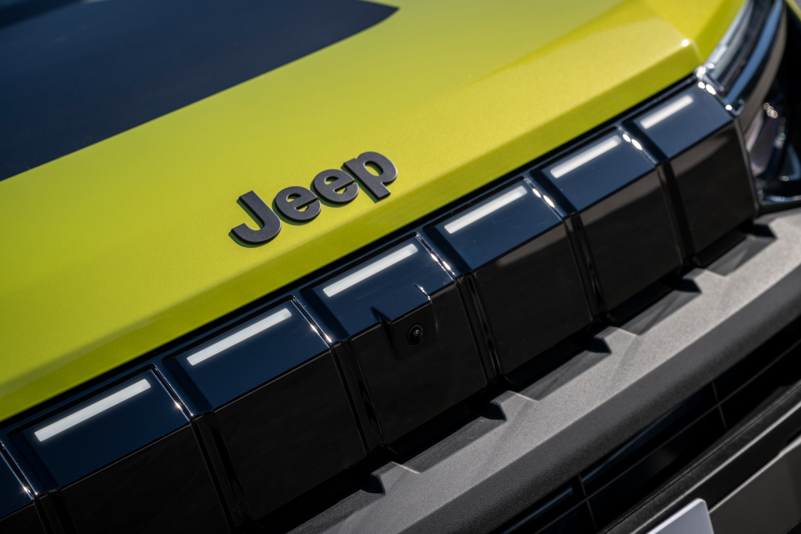 SMALL_NewJeepAvenger4xe (18)